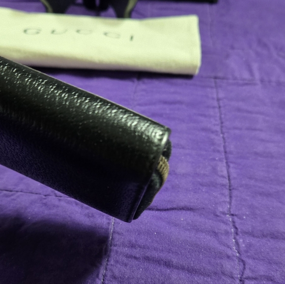 Gucci Animalier Bee Black Leather Zip Around Long Wallet - Picture 7 of 12